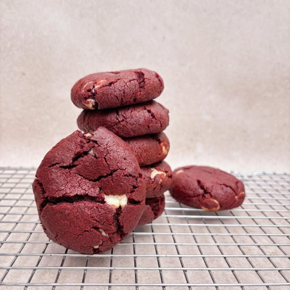 Red velvet cookies